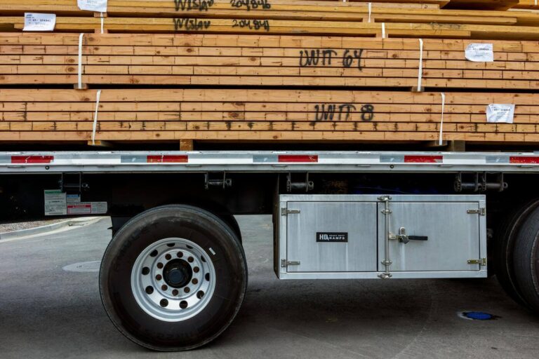 Crane Mats - pexels ninobur 1713345211 Crane Mats Transportation